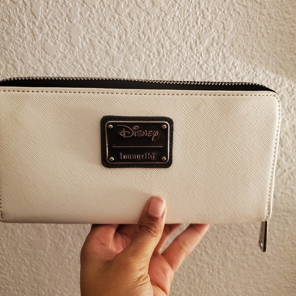 Disney Loungefly Mickey Rainbow collection Bag and wallet - Picture 5 of 5